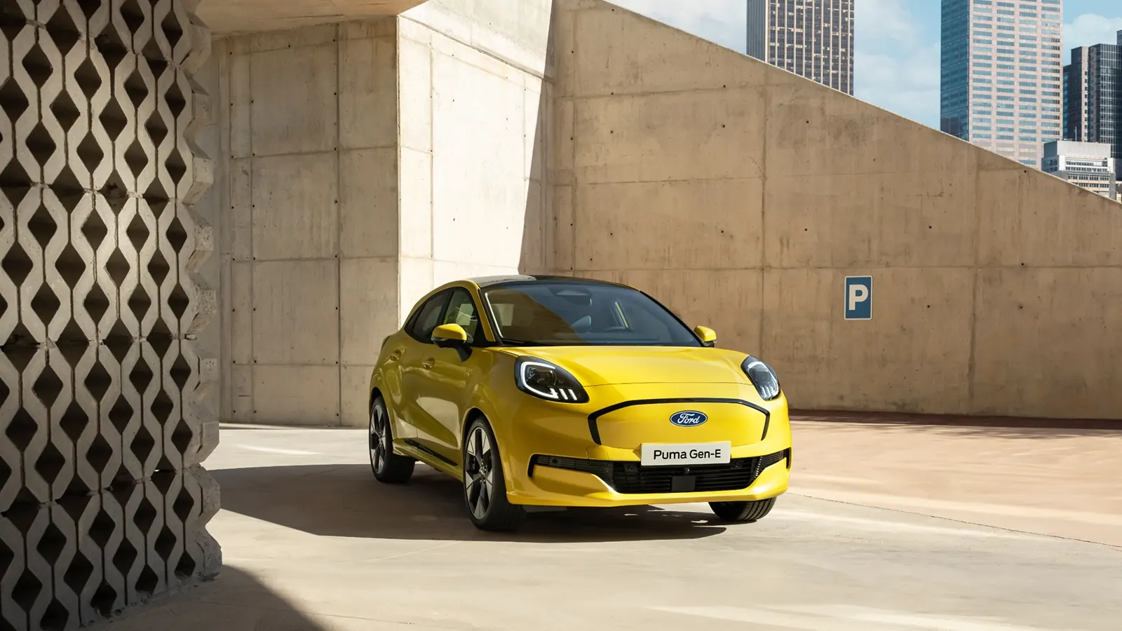 Sarı Ford Puma Gen-E